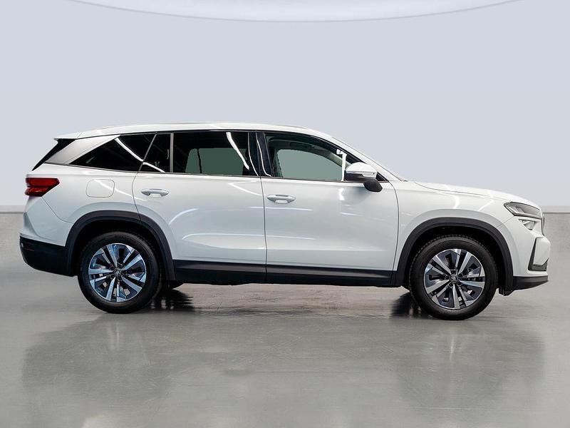 Usado Skoda Kodiaq Selection 150 CV (110 kW) 2025 Blanco SUV