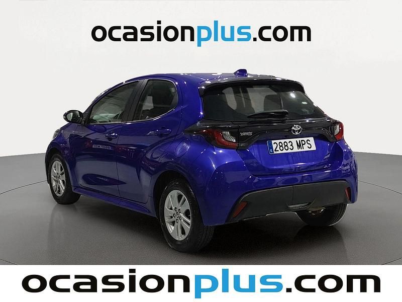 Usado Toyota Yaris Edition 125 CV (91 kW) 2024 Azul Utilitario