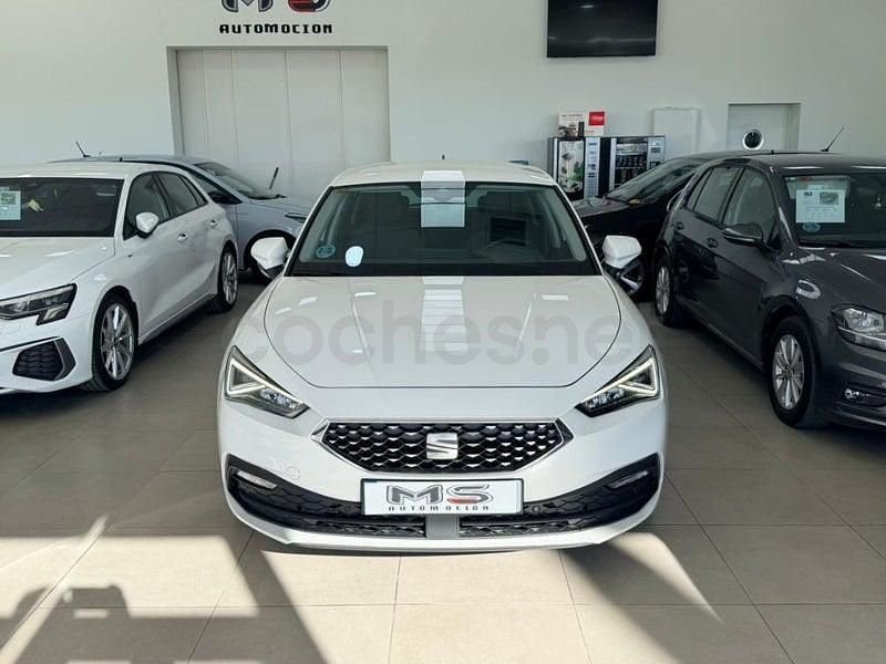 Usado Seat Leon XCELLENCE 150 CV (110 kW) 2021 Blanco Berlina