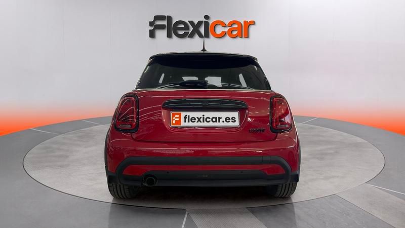 Usado Mini Cooper 136 CV (100 kW) 2023 Rojo Utilitario