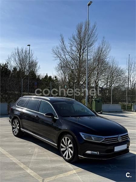 Usado VW Passat Advance 150 CV (110 kW) 2015 Negro Familiar