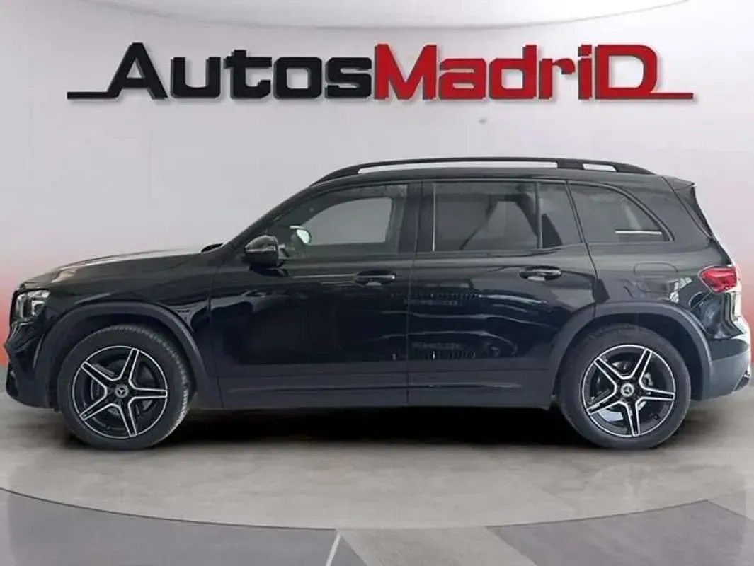 Käytetty Mercedes GLB200 151 HP (111 kW) 2023 Musta Katumaasturi
