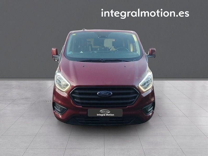 Usado Ford Transit Custom Trend 128 CV (94 kW) 2022 Rojo Familiar