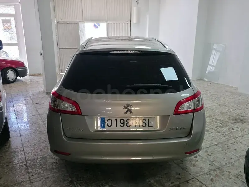 Usado Peugeot 508 SW Active 140 CV (102 kW) 2013 Beige Familiar