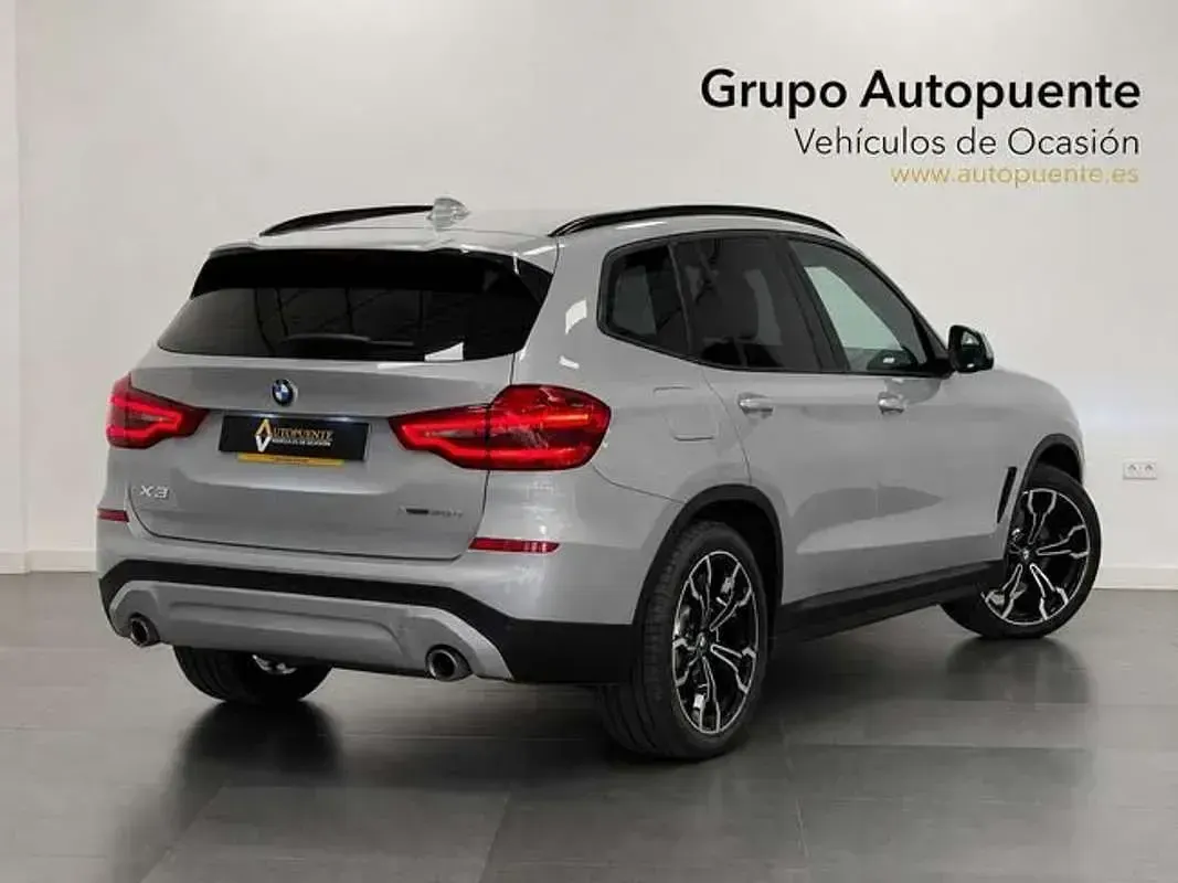 Usado BMW X3 Comfort Edition 286 CV (210 kW) 2021 Plateado SUV