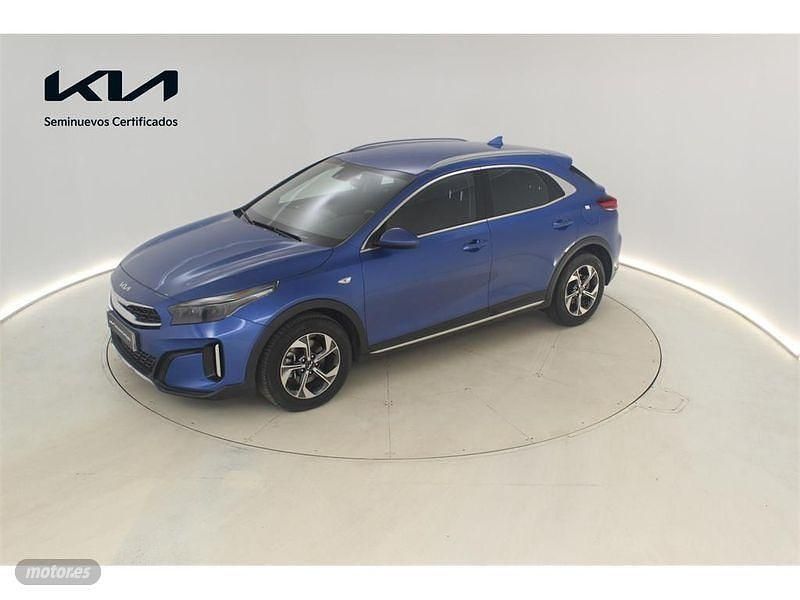 Usado Kia XCeed 140 CV (102 kW) 2025 Azul SUV