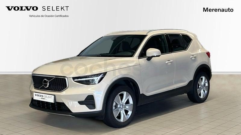 Usado Volvo XC40 Core 163 CV (119 kW) 2025 Beige SUV