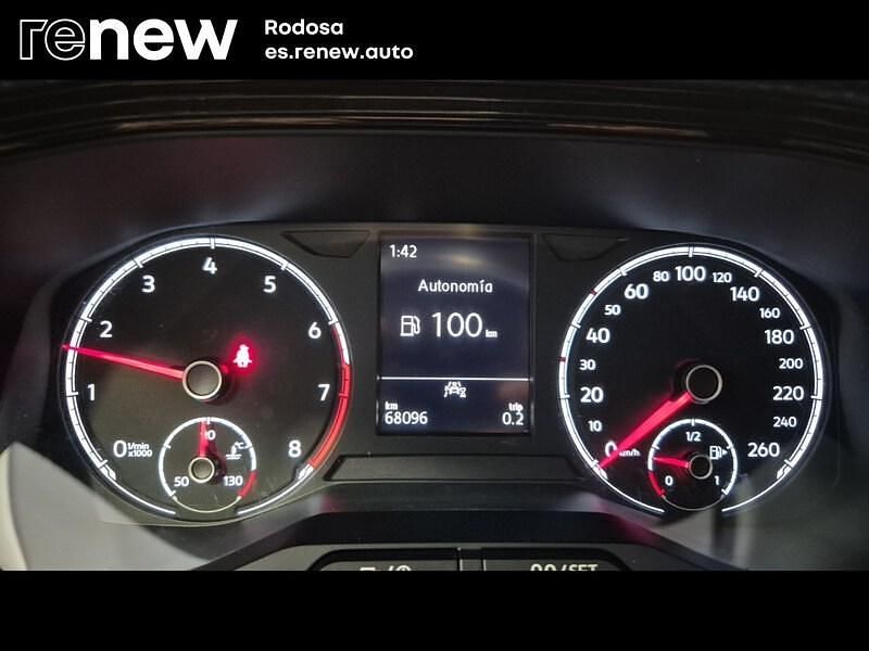 Usado VW T-Cross Advance 95 CV (69 kW) 2022 Gris SUV