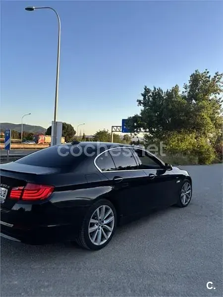 Usado BMW 530 Gran Turismo Comfort Edition 245 CV (180 kW) 2011 Negro Berlina