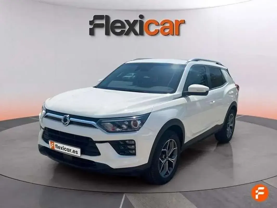 Usado SsangYong Korando Limited 148 CV (108 kW) 2024 Blanco SUV