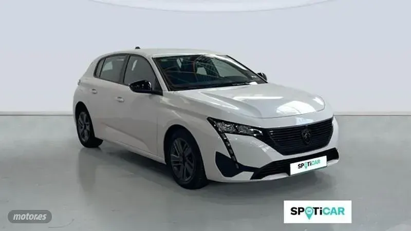 Usado Peugeot 308 Active 130 CV (95 kW) 2022 Blanco