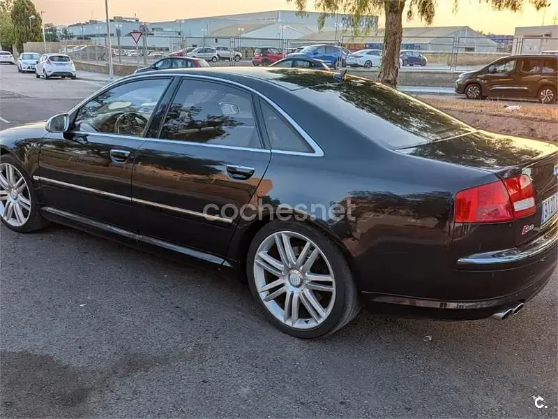 Usado Audi S8 450 CV (330 kW) 2007 Negro Berlina