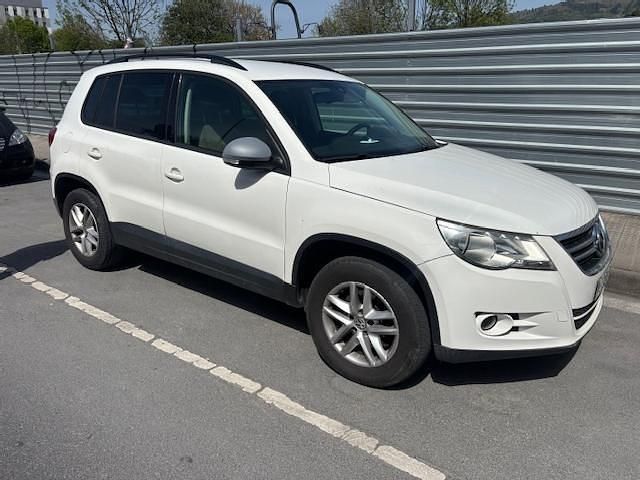 Usado VW Tiguan Sport 170 CV (125 kW) 2010 Blanco SUV