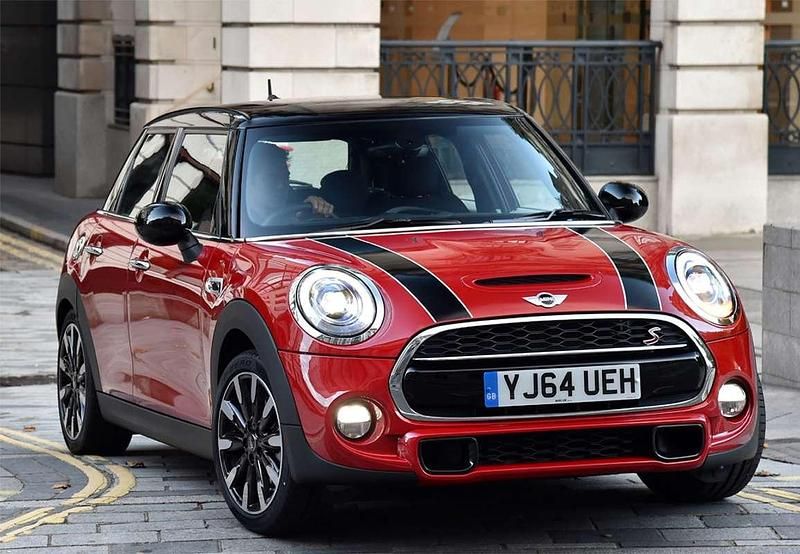 Negro Usado 2023 Mini Cooper Utilitario | 21.900 € (Precio justo) - Imagen 1/4