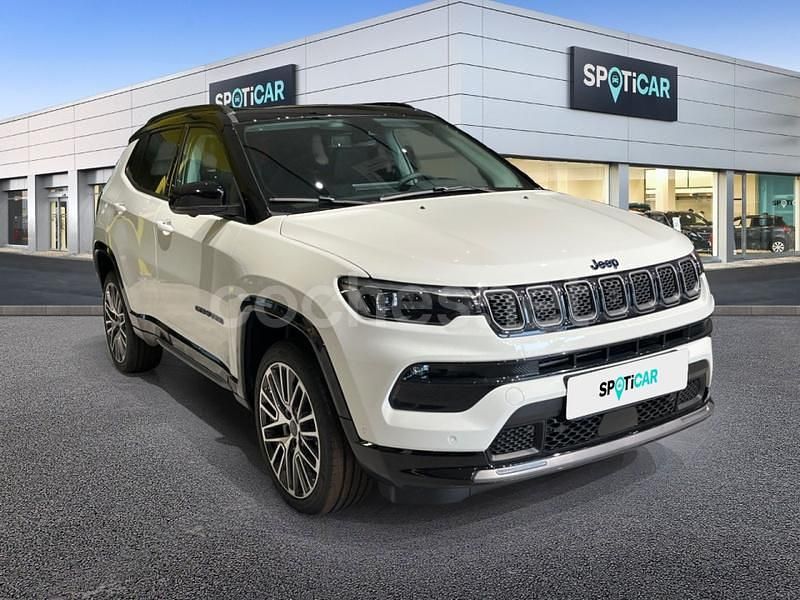 Usado Jeep Compass Summit 240 CV (176 kW) 2025 SUV