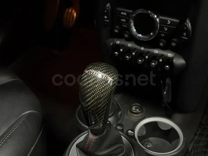 Usado Mini John Cooper Works 211 CV (155 kW) 2010 Negro Utilitario