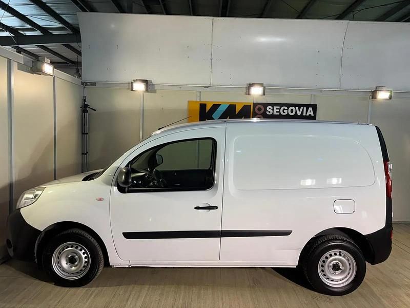 Begagnad Renault Kangoo 75 HK (55 kW) 2019 Vit Minibuss