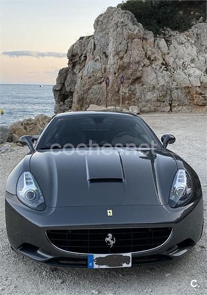 Gris / plata Usado 2010 Ferrari California Descapotable | 105.000 € (Caro) - Imagen 1/4