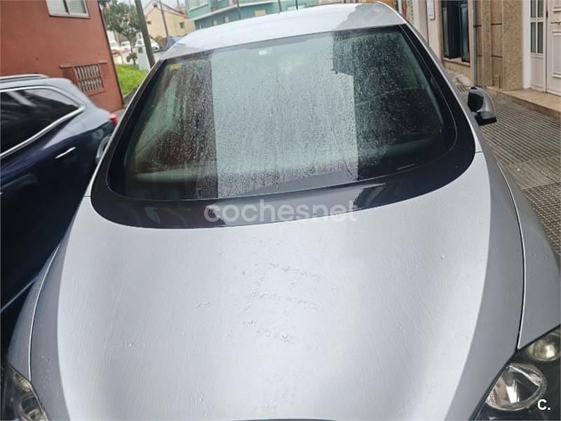 Usado Seat Altea Reference 105 CV (77 kW) 2010 Gris / plata Monovolumen