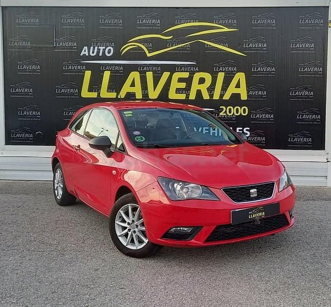 Usado Seat Ibiza SC Reference 90 CV (66 kW) 2013 Rojo Utilitario