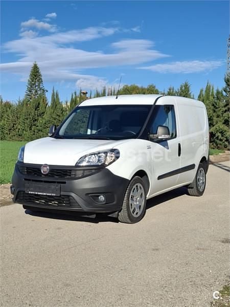 Usado Fiat Doblò Active 75 HP (55 kW) 2010 Branco Monovolume