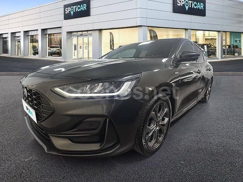 Gris Usado 2022 Ford Focus ST-Line Berlina | 17.295 € (Buen precio) - Imagen 1/4