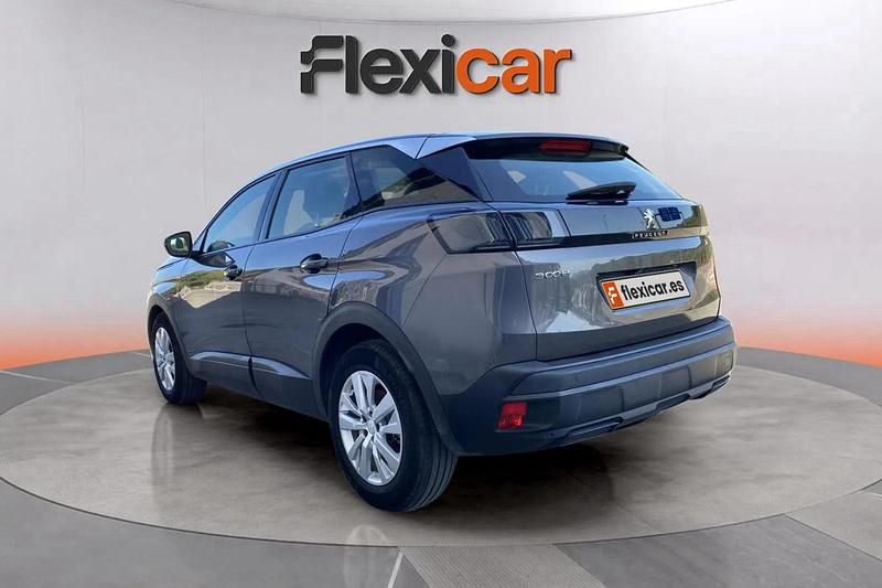 Usado Peugeot 3008 Active 131 CV (96 kW) 2021 Gris SUV