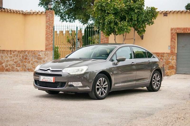 Usado Citroën C5 Feel 150 CV (110 kW) 2016 Gris Berlina