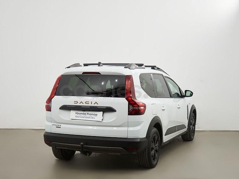 Usado Dacia Jogger Extreme 140 CV (102 kW) 2023 Blanco Monovolumen