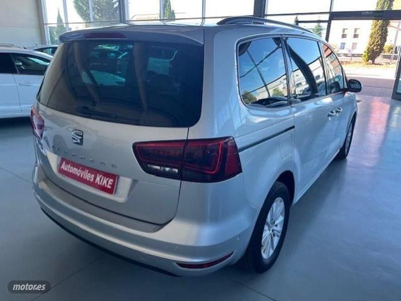 Usado Seat Alhambra Style 150 CV (110 kW) 2016 Gris / plata Monovolumen