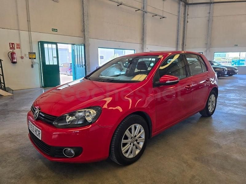 Usado VW Golf VI Advance 105 CV (77 kW) 2011 Rojo Utilitario