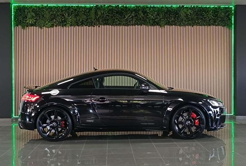Usado Audi TTS 400 CV (294 kW) 2018 Negro Coupe