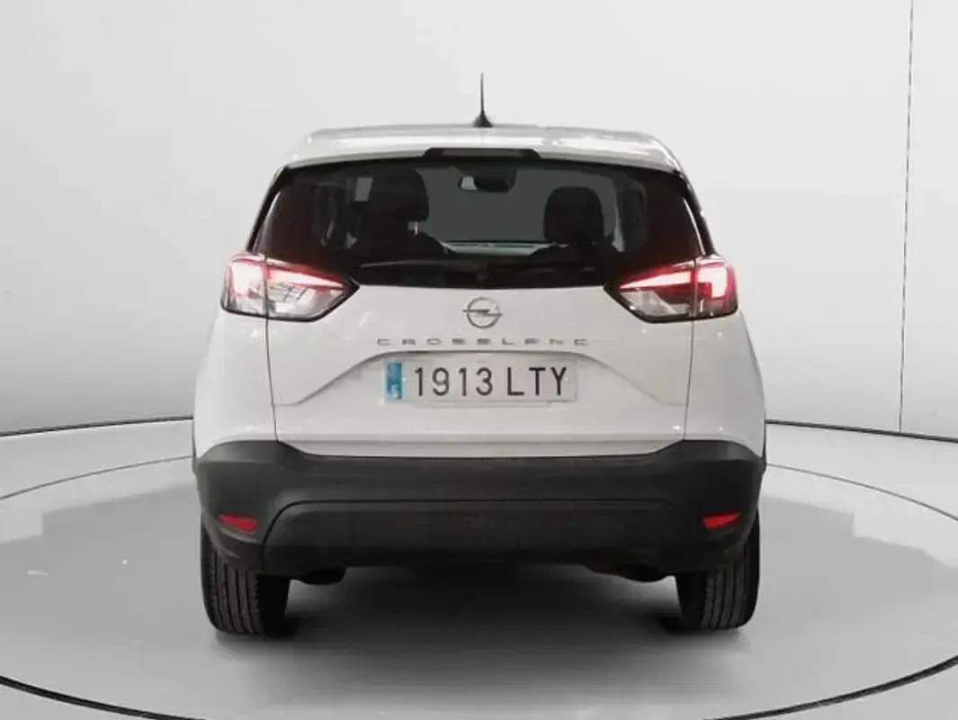 Usado Opel Crossland Edition 111 CV (81 kW) 2021 Blanco SUV