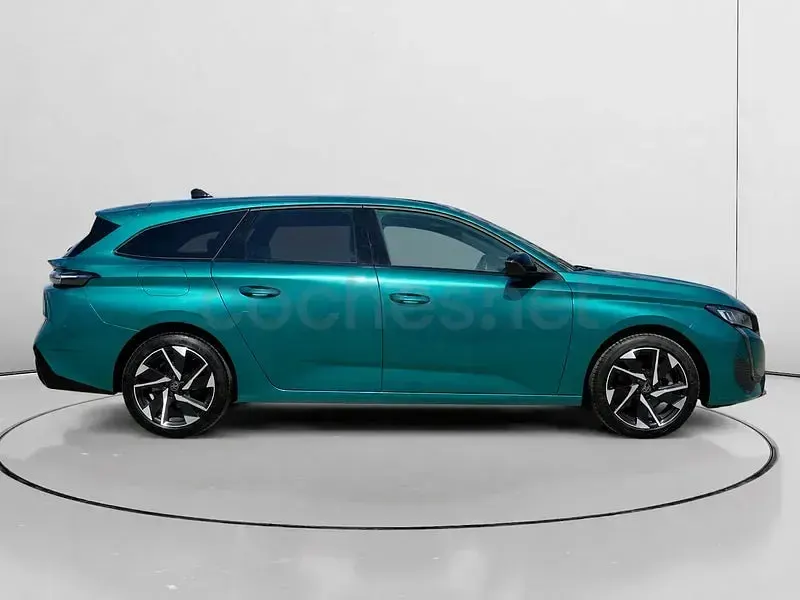Usado Peugeot 308 SW Allure 130 CV (95 kW) 2024 Azul Familiar