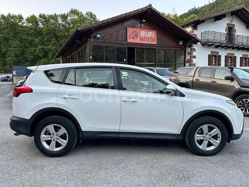 Usado Toyota RAV4 Advance 150 CV (110 kW) 2013 Blanco SUV