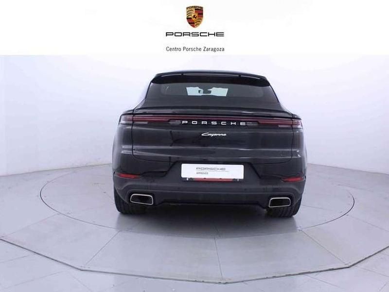 Usado Porsche Cayenne 476 CV (350 kW) 2023 Negro SUV