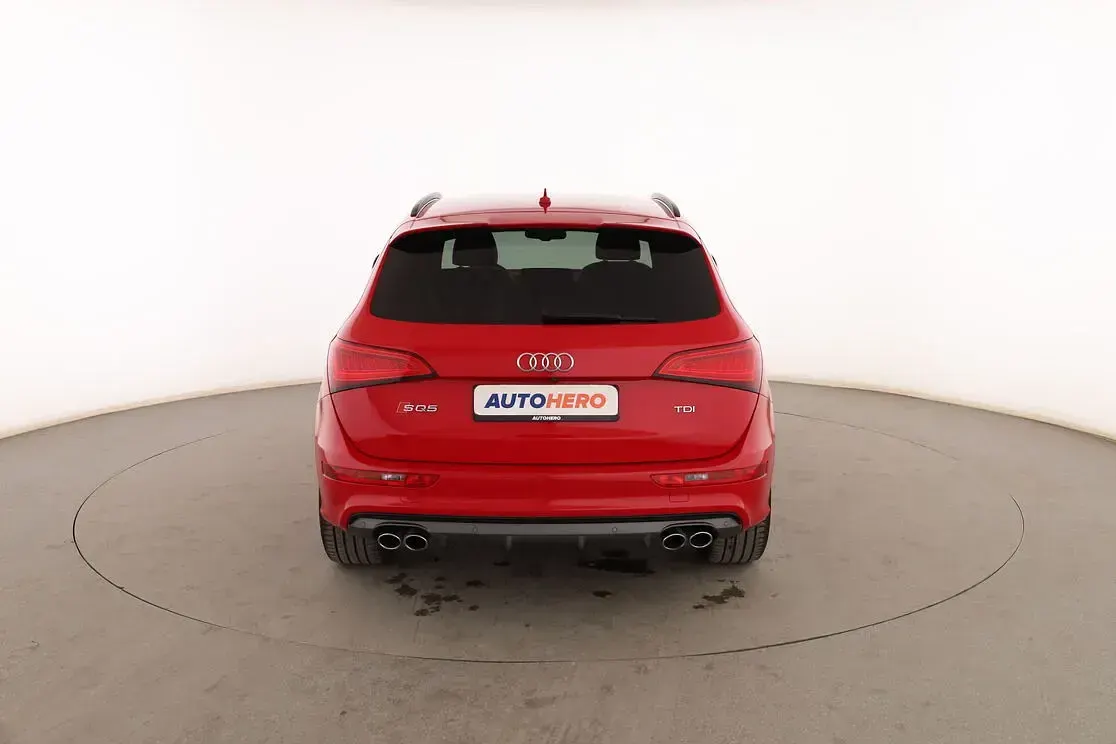 Usado Audi SQ5 Competition 325 CV (239 kW) 2016 Rojo SUV