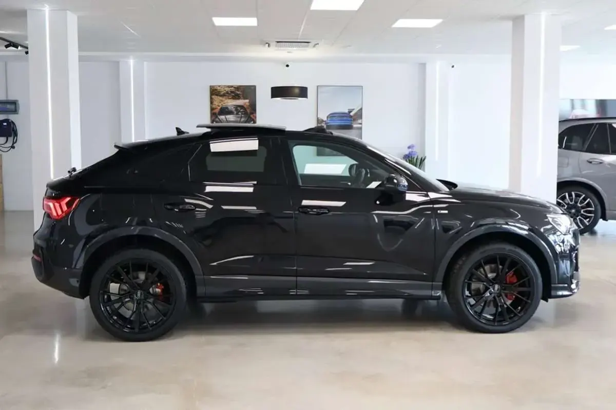 Usado Audi Q3 S-Line 245 CV (180 kW) 2022 Negro SUV