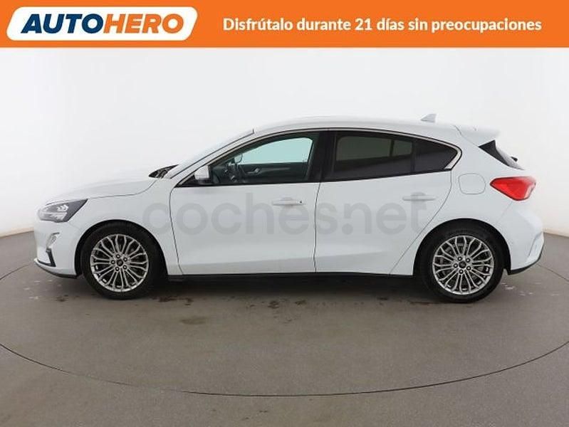 Usado Ford Focus Titanium 126 CV (92 kW) 2019 Blanco Berlina