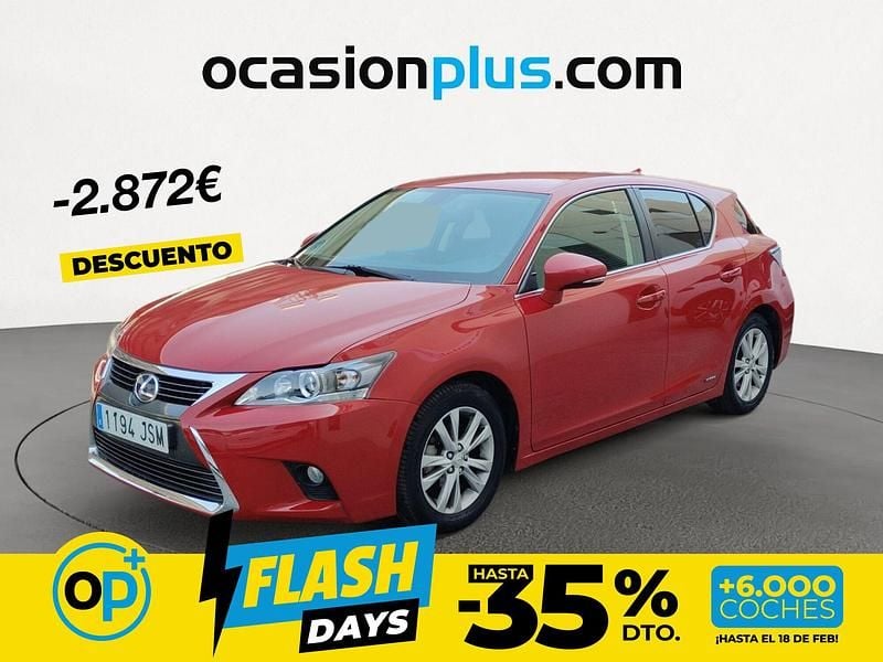 Usado Lexus CT200h Executive Line 136 CV (100 kW) 2016 Rojo Utilitario