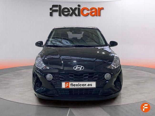 Usado Hyundai i10 67 CV (49 kW) 2022 Negro Utilitario