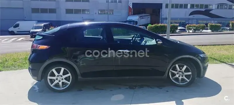 Usado Honda Civic Sport 140 CV (102 kW) 2006 Negro Berlina