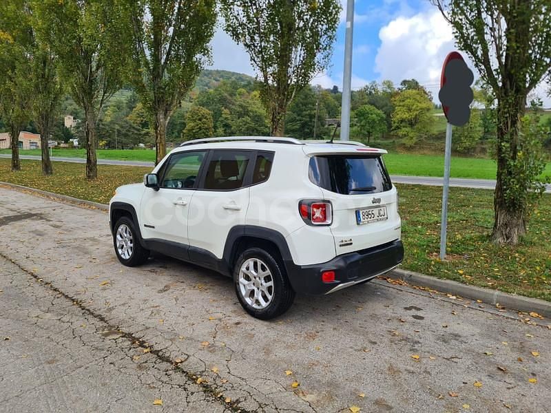 Usado Jeep Renegade Longitude 140 CV (102 kW) 2015 Blanco SUV