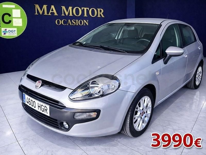 Usado Fiat Punto Evo Emotion 105 CV (77 kW) 2011 Gris / plata Utilitario