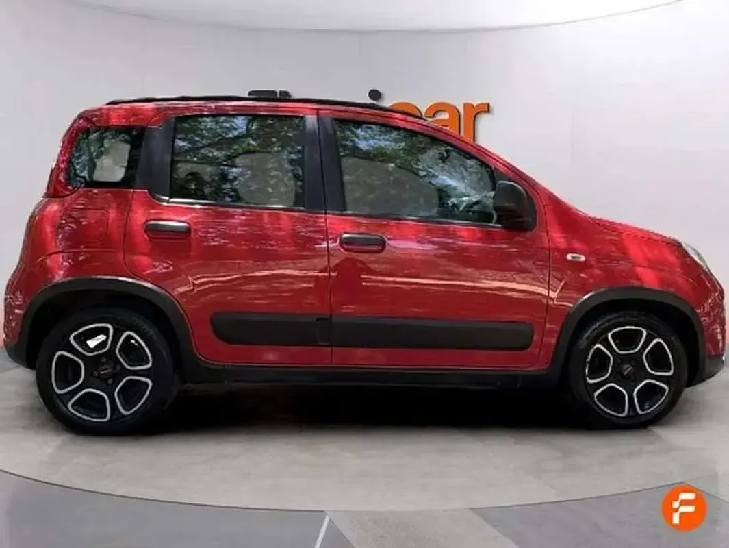 Usado Fiat Panda City Life 71 CV (52 kW) 2022 Rojo Utilitario