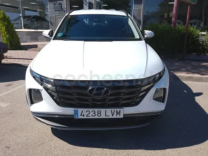 Usado Hyundai Tucson 136 CV (100 kW) 2021 Blanco SUV