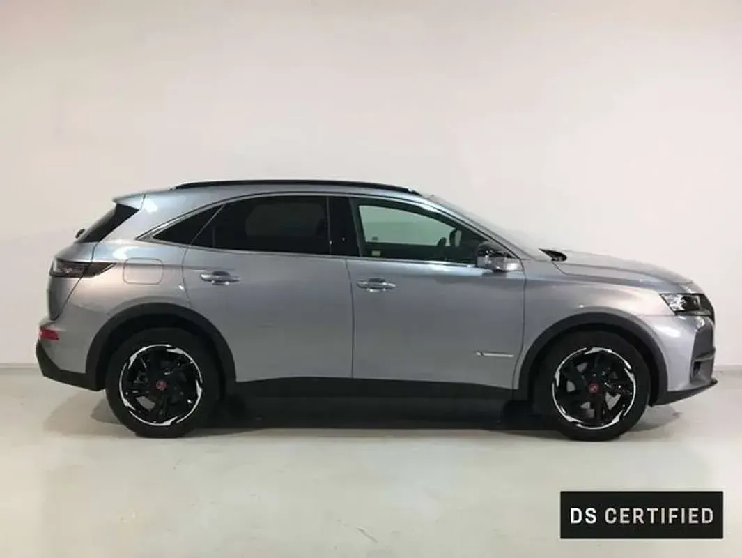 Usado DS Automobiles DS7 Crossback Performance 131 CV (96 kW) 2021 Gris SUV