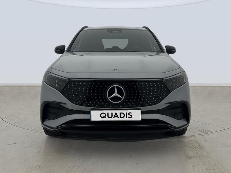Usado Mercedes EQA300 167 kW (228 CV) 2025 Gris plata SUV