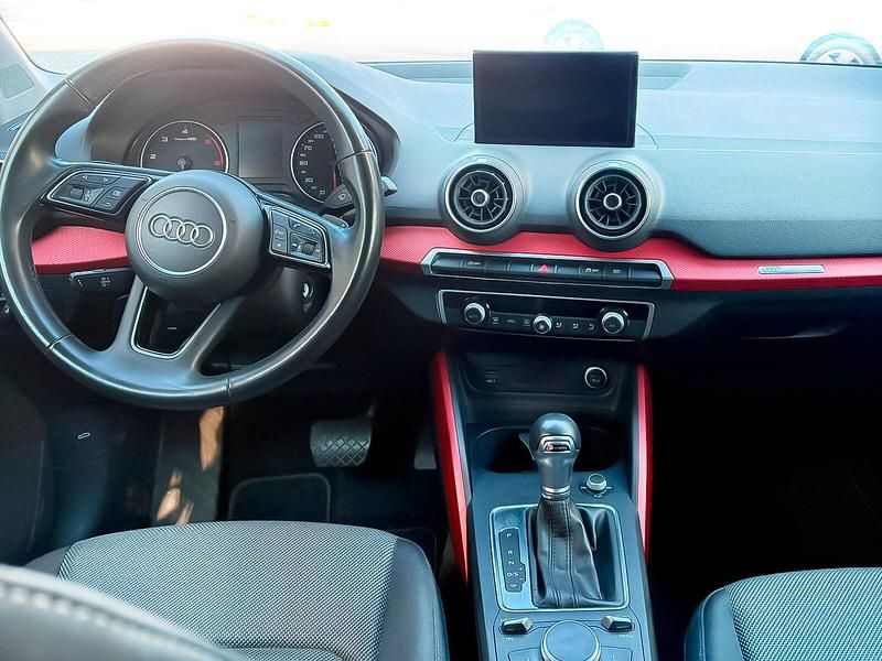 Usado Audi Q2 Design 116 CV (85 kW) 2020 Blanco SUV