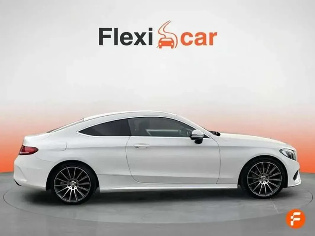 Käytetty Mercedes C220 170 HP (125 kW) 2017 Valkoinen Coupe - kaksiovinen